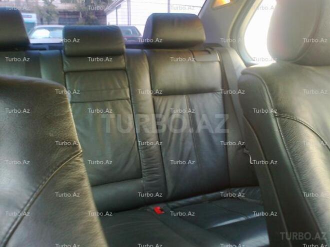 BMW 528 1999, 174,000 km - 2.8 l - Bakı