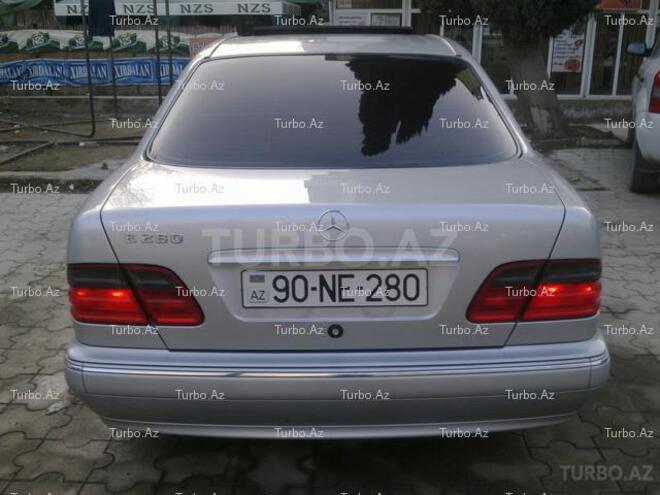 Mercedes E 280 2000, 214,500 km - 2.8 l - Bakı