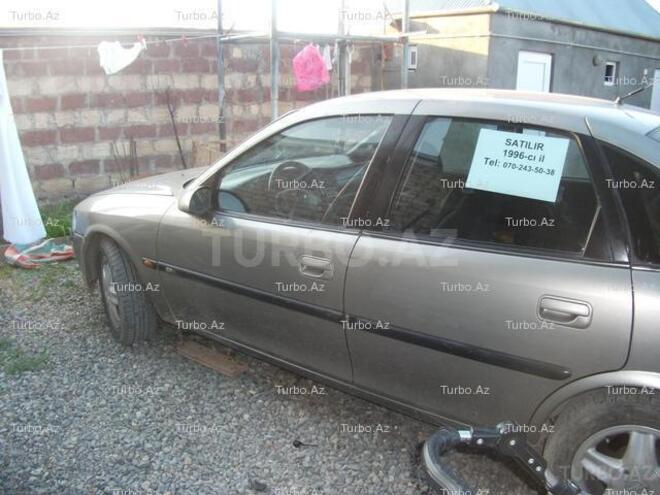 Opel Vectra 1996, 187,000 km - 1.7 l - Bakı