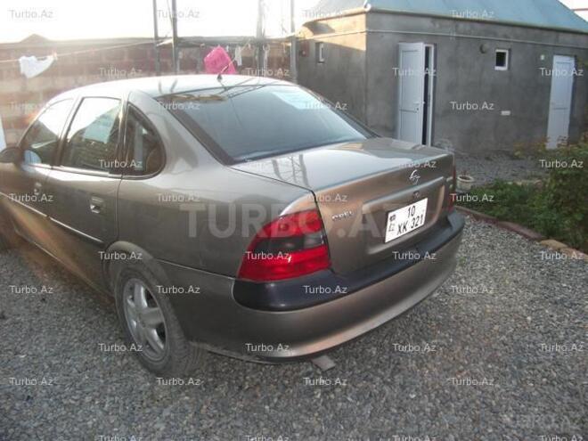 Opel Vectra 1996, 187,000 km - 1.7 l - Bakı
