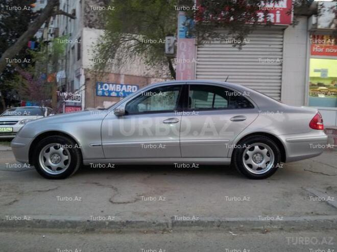 Mercedes E 220 2003, 159,000 km - 2.2 l - Bakı