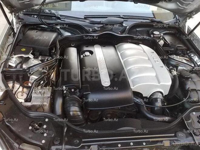 Mercedes E 220 2003, 159,000 km - 2.2 l - Bakı