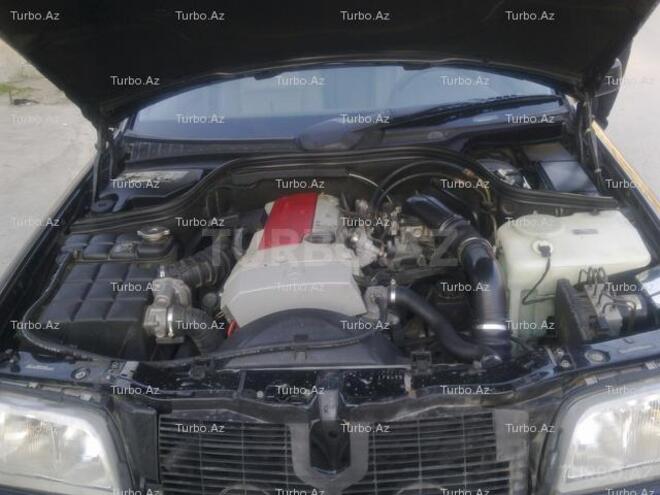 Mercedes C 230 2000, 120,000 km - 2.3 l - Bakı