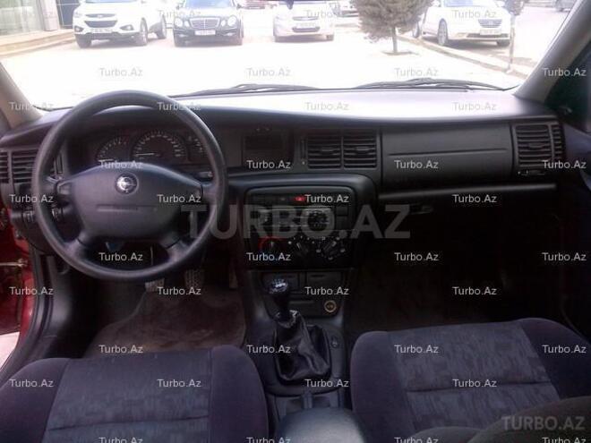 Opel Vectra 1999, 190,000 km - 1.6 л - Bakı