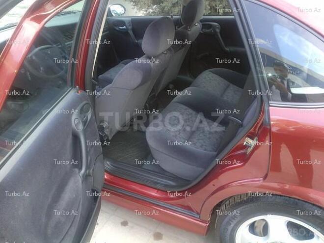 Opel Vectra 1999, 190,000 km - 1.6 л - Bakı