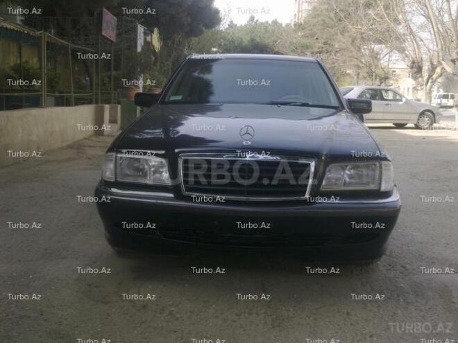Mercedes C 230 2000, 135,654 km - 2.3 л - Bakı