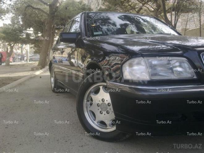 Mercedes C 230 2000, 135,654 km - 2.3 л - Bakı
