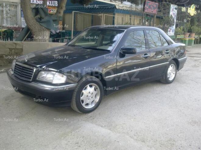 Mercedes C 230 2000, 135,654 km - 2.3 л - Bakı