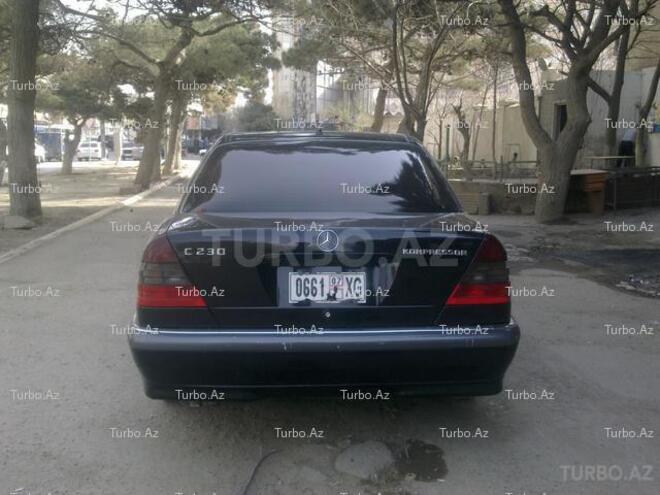 Mercedes C 230 2000, 135,654 km - 2.3 л - Bakı