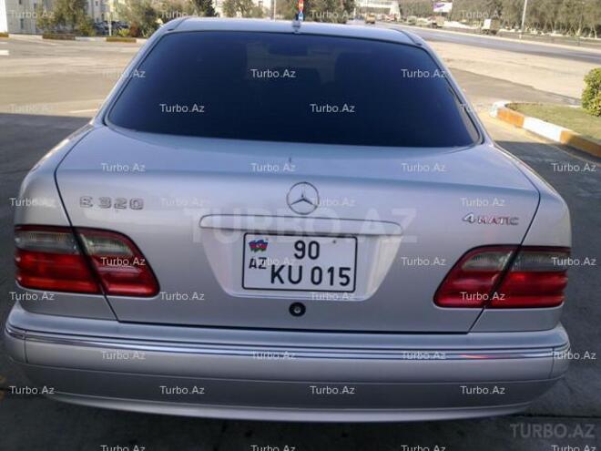 Mercedes E 320 2000, 147,000 km - 3.2 l - Bakı