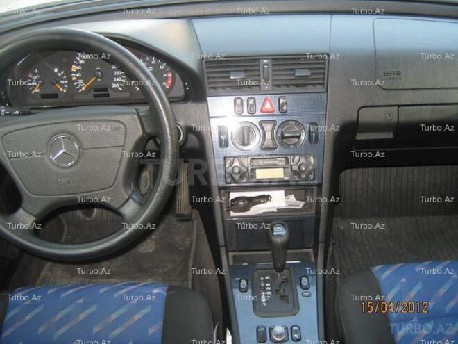 Mercedes C 230 1998, 167,000 km - 2.3 л - Bakı