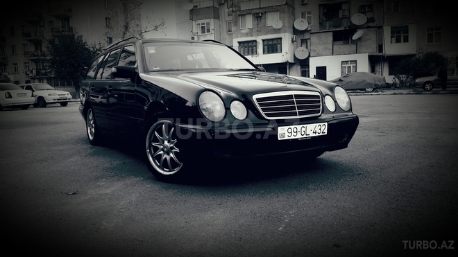 Mercedes E 260 2000, 28,800 km - 2.6 л - Bakı