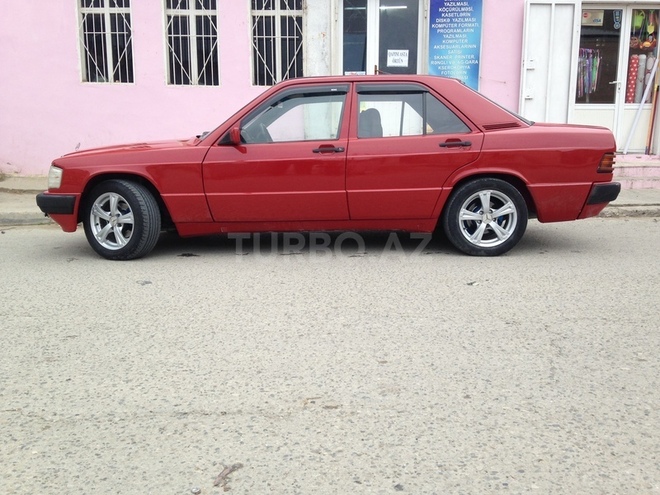 Mercedes 190 1991, 225,000 km - 2.0 л - Bakı