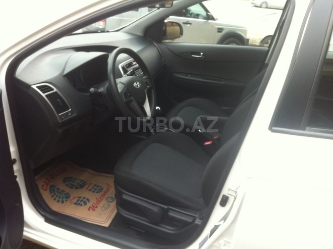 Hyundai i20 2014, 38,000 km - 1.4 l - Bakı