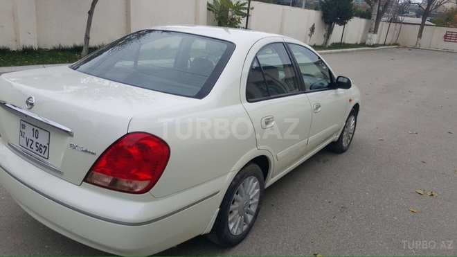 Nissan Sunny 2007, 219,927 km - 1.6 л - Bakı