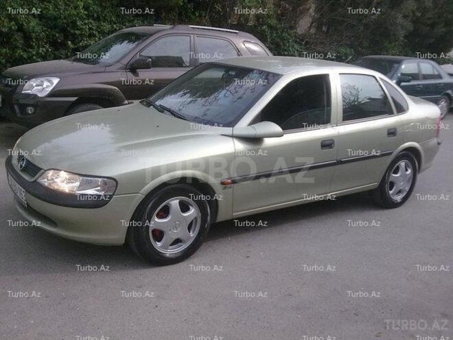 Opel Vectra 1996, 247,000 km - 1.6 л - Bakı