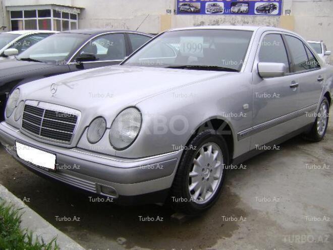 Mercedes E 240 1999, 145,000 km - 2.4 л - Bakı