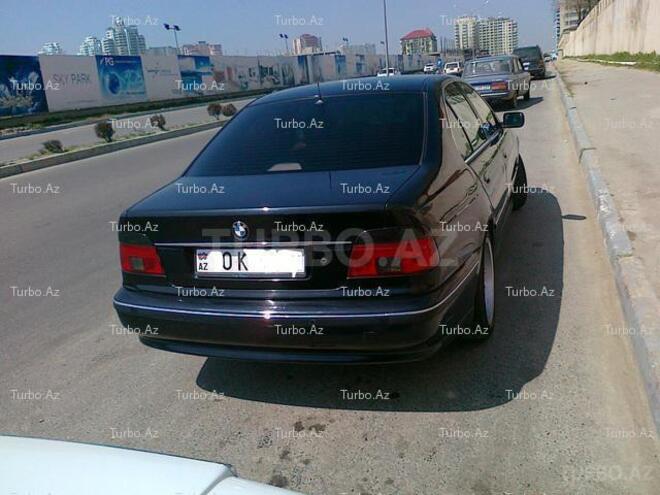 BMW 528 1999, 221,000 km - 2.8 l - Bakı