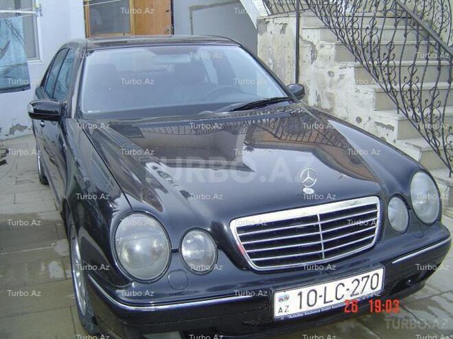 Mercedes E 270 2000, 137,000 km - 2.7 l - Bakı