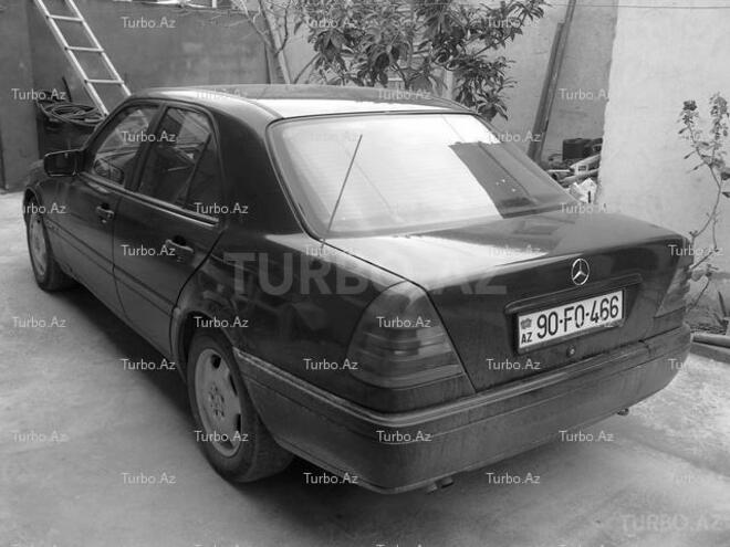 Mercedes C 230 1996, 118,000 km - 2.3 l - Bakı