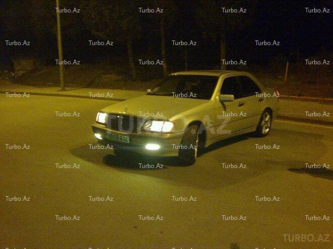 Mercedes C 240 1999, 199,000 km - 2.4 l - Bakı