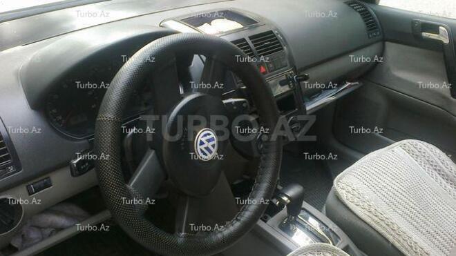 Volkswagen Polo 2002, 223,000 km - 1.4 l - Bakı