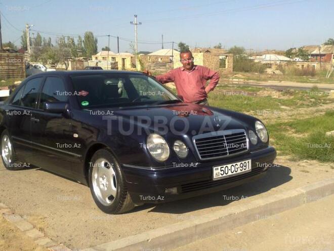 Mercedes E 240 2000, 147,000 km - 2.4 l - Bakı