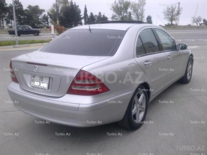 Mercedes C 320 2002, 142,400 km - 3.2 л - Bakı