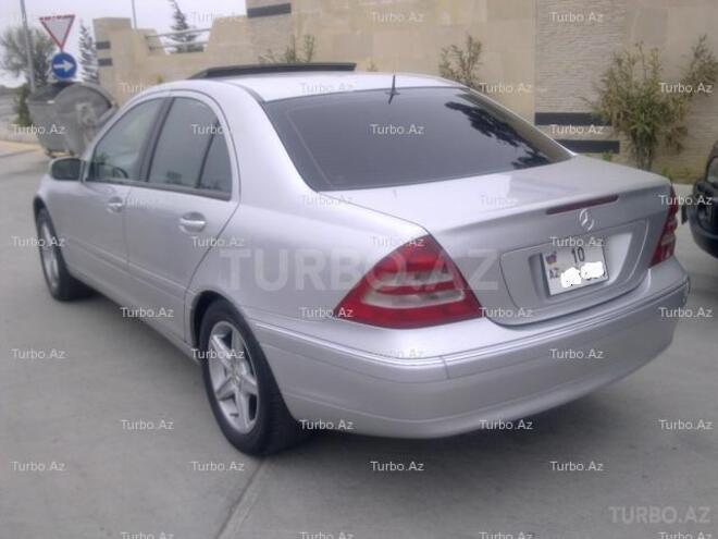 Mercedes C 320 2002, 142,400 km - 3.2 л - Bakı