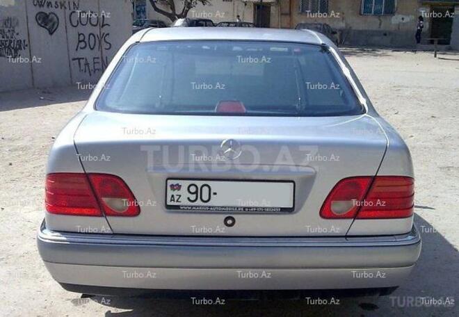Mercedes E 230 1997, 175,000 km - 2.3 l - Bakı