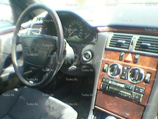 Mercedes E 300 1996, 156,000 km - 3.0 l - Bakı