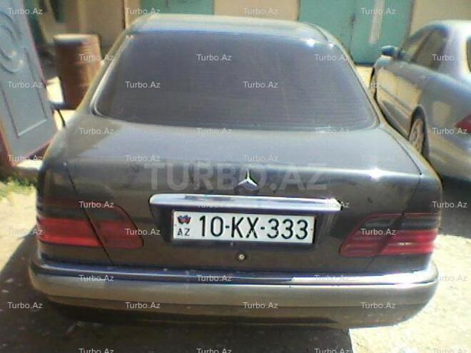 Mercedes E 300 1996, 156,000 km - 3.0 l - Bakı
