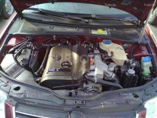 Volkswagen Passat 2003, 95,000 km - 2.0 l - Bakı