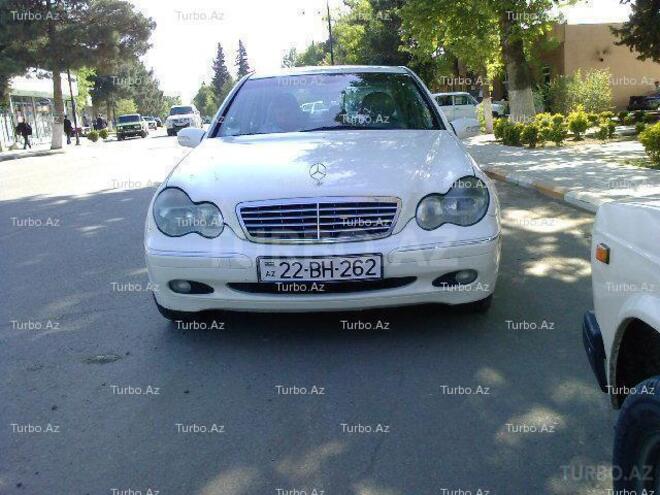 Mercedes C 240 2001, 180,000 km - 2.6 l - Bakı
