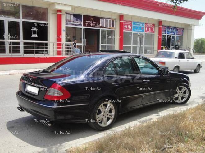 Mercedes E 350 2006, 211,500 km - 3.5 l - Bakı