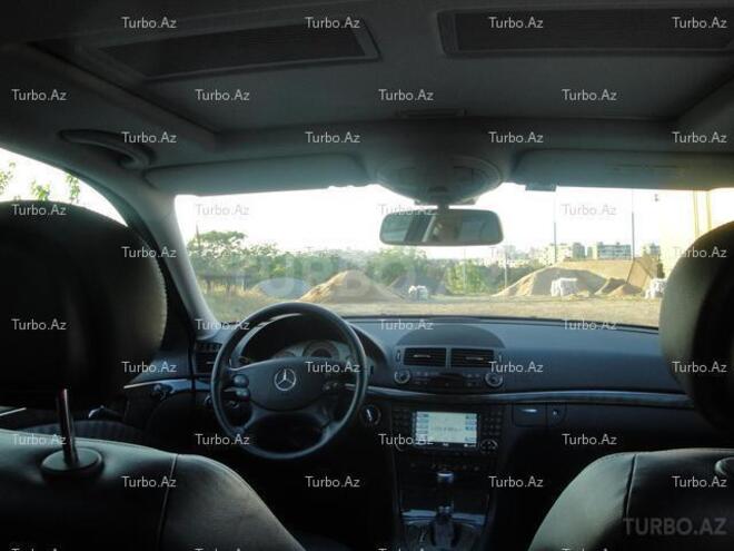 Mercedes E 350 2006, 211,500 km - 3.5 l - Bakı