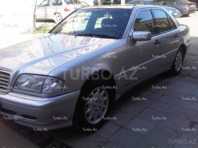 Mercedes C 220 1999, 185,000 km - 2.2 л - Bakı