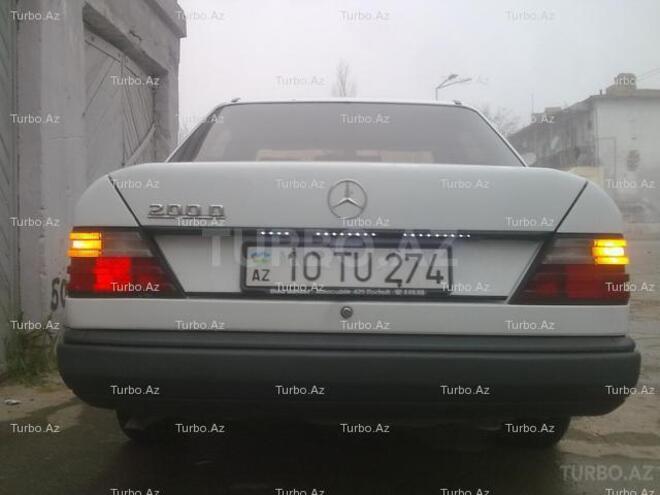 Mercedes E 200 1989, 250,000 km - 2.0 л - Bakı