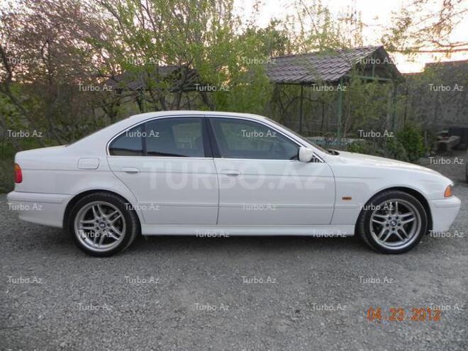 BMW 525 2001, 180,000 km - 2.5 l - Bakı
