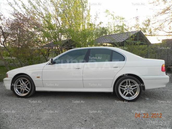 BMW 525 2001, 180,000 km - 2.5 l - Bakı
