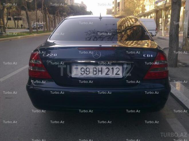 Mercedes E 220 2002, 105,000 km - 2.2 л - Bakı