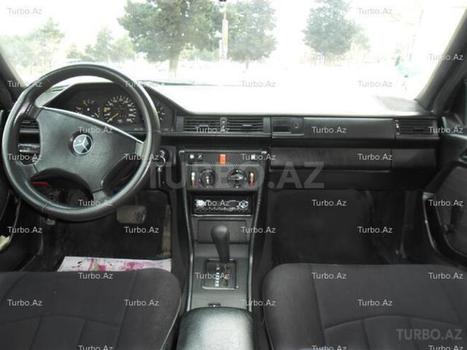 Mercedes E 250 1989, 450,000 km - 2.5 l - Bakı