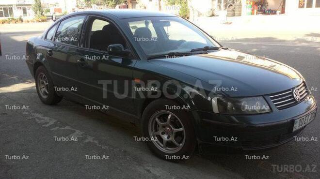 Volkswagen Passat 1998, 160,000 km - 1.8 л - Bakı