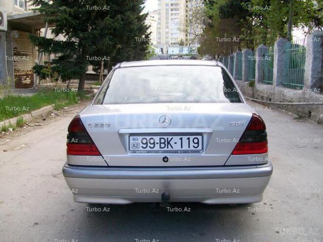 Mercedes C 220 2000, 130,000 km - 2.2 l - Bakı