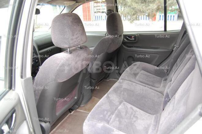 Hyundai Santa Fe 2004, 98,000 km - 2.7 l - Bakı