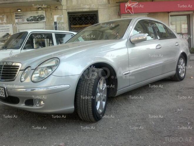 Mercedes E 220 2003, 148,000 km - 2.2 l - Bakı