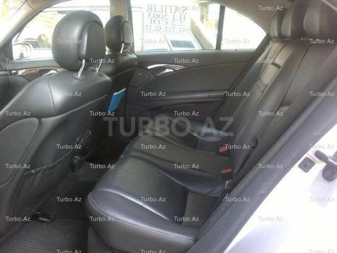 Mercedes E 220 2003, 148,000 km - 2.2 l - Bakı