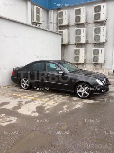 Mercedes E 350 2004, 97,000 km - 3.5 l - Bakı