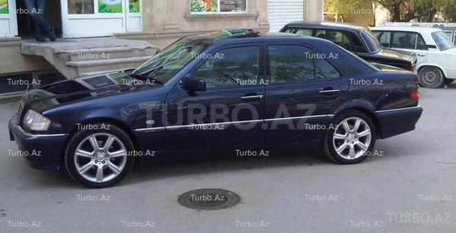 Mercedes C 240 1999, 136,000 km - 2.4 л - Bakı
