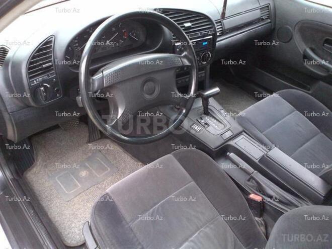 BMW 320 1994, 282,000 km - 2.0 l - Bakı